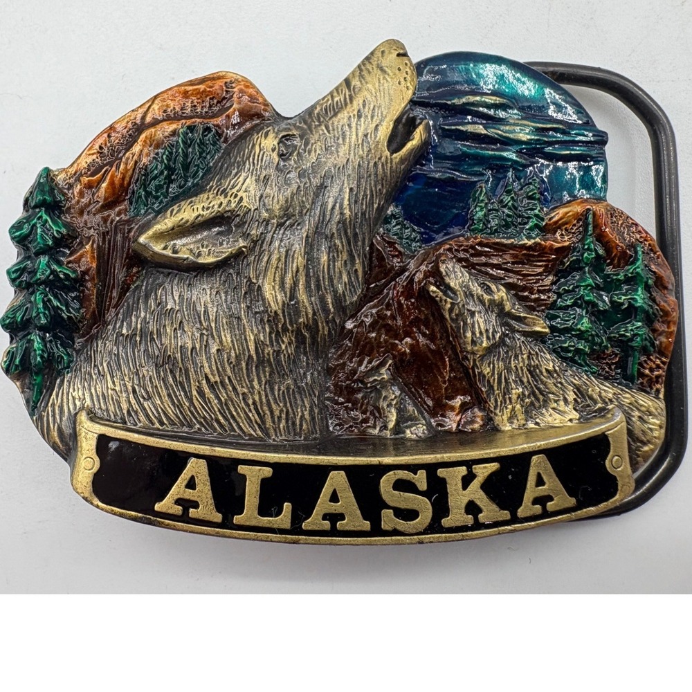 Great American‎ Buckle Co. Alaska Wolf Belt Buckle 1985 Vintage Wildlife Metal